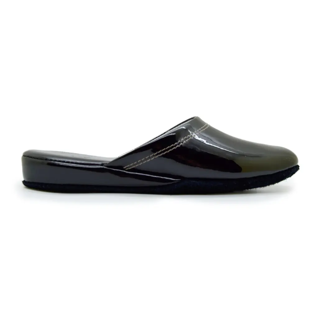 AMBRE Vernis Noir 03.webp