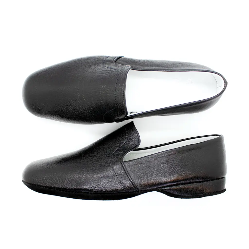 BRUNO Noir 04.webp